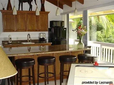 Bamboo Valley Inn Haiku-Pauwela Bed & Breakfast